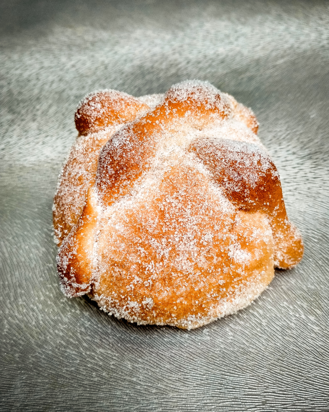Pan dulce cubierto de azúcar